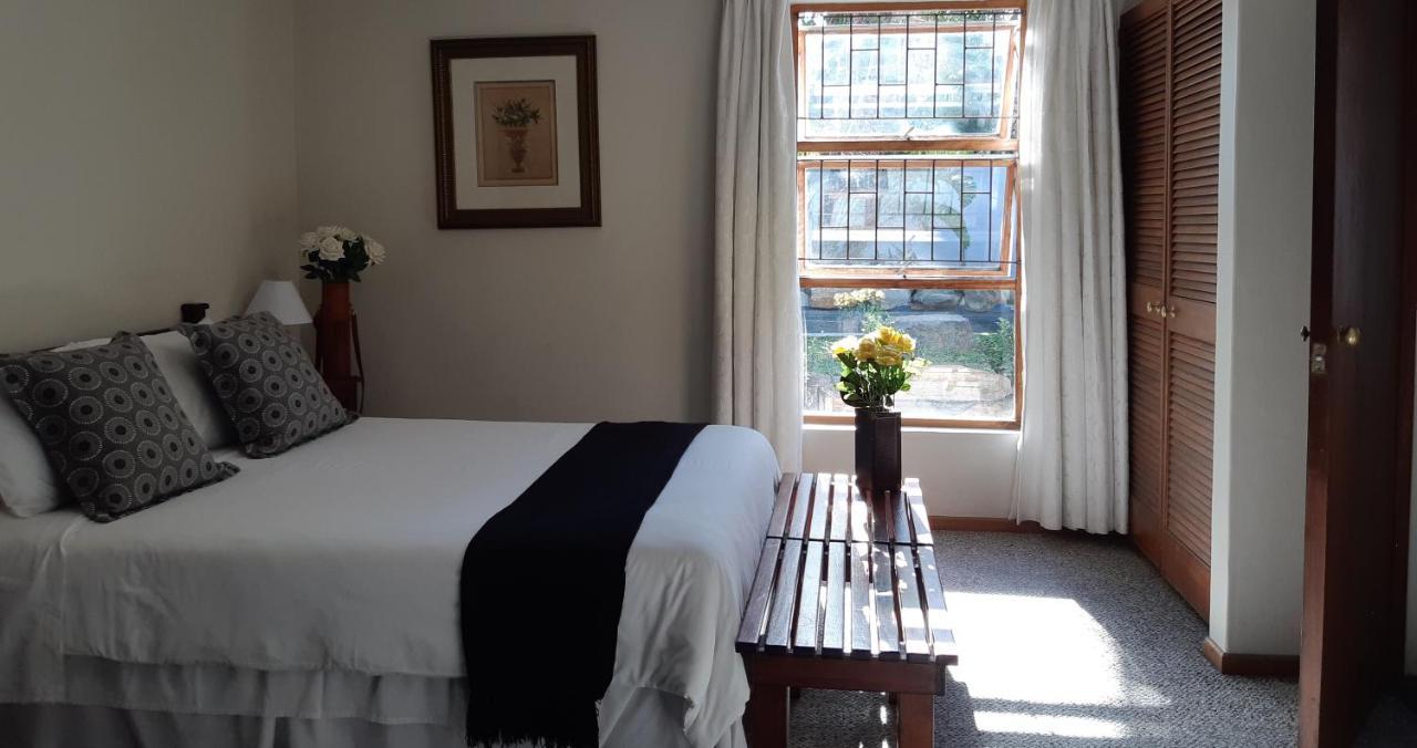 Be My Guest Lodge Bloubergstrand Esterno foto