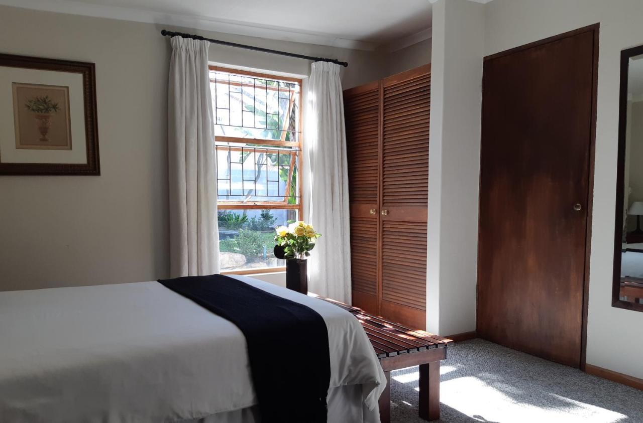 Be My Guest Lodge Bloubergstrand Esterno foto