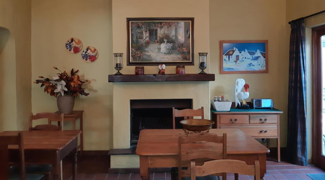 Be My Guest Lodge Bloubergstrand Esterno foto