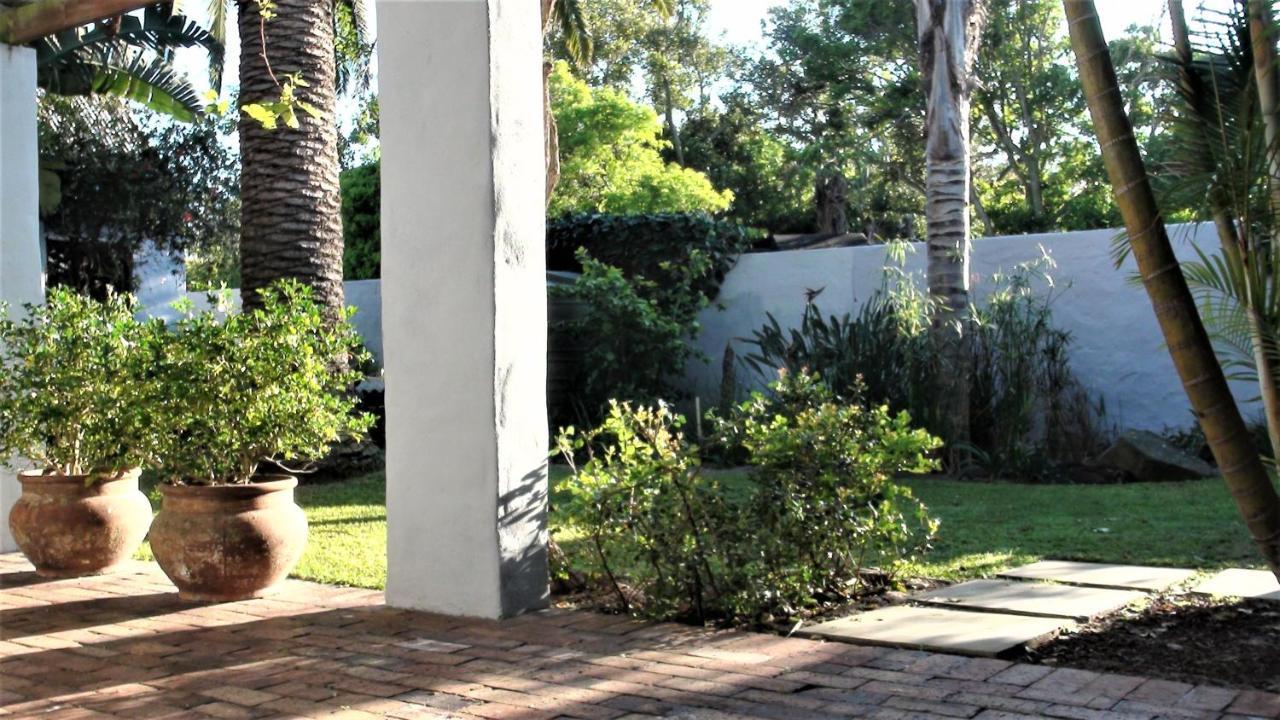 Be My Guest Lodge Bloubergstrand Esterno foto